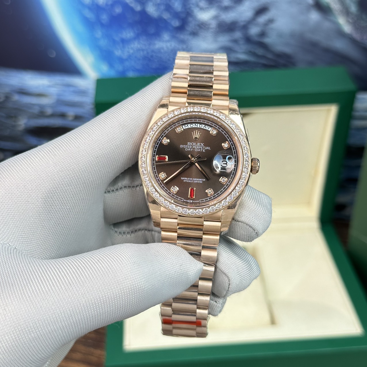 Rolex Day-Date RG Plated Chocolate Dial CZ Diamonds 40mm EWF Replica