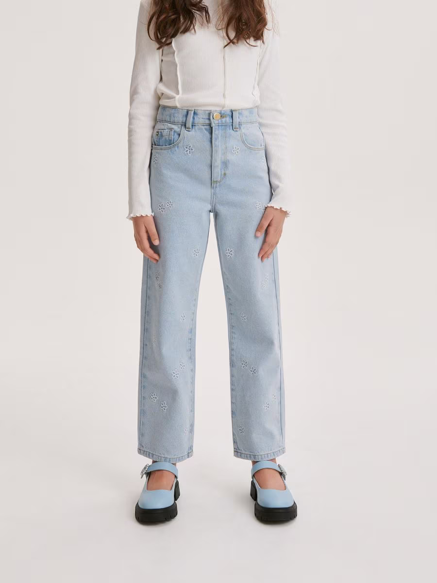 Straight Jeans With Embroidery Detailing