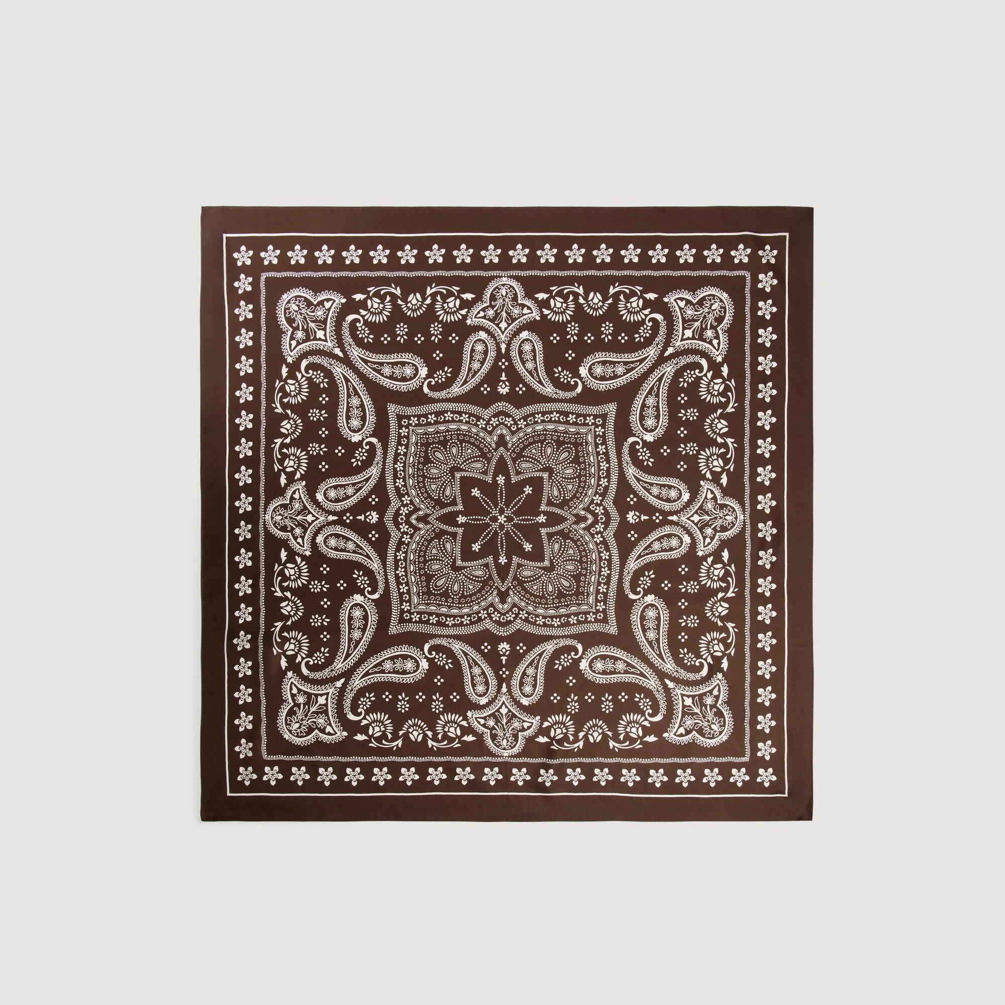 Foulard en soie à imprimé bandana