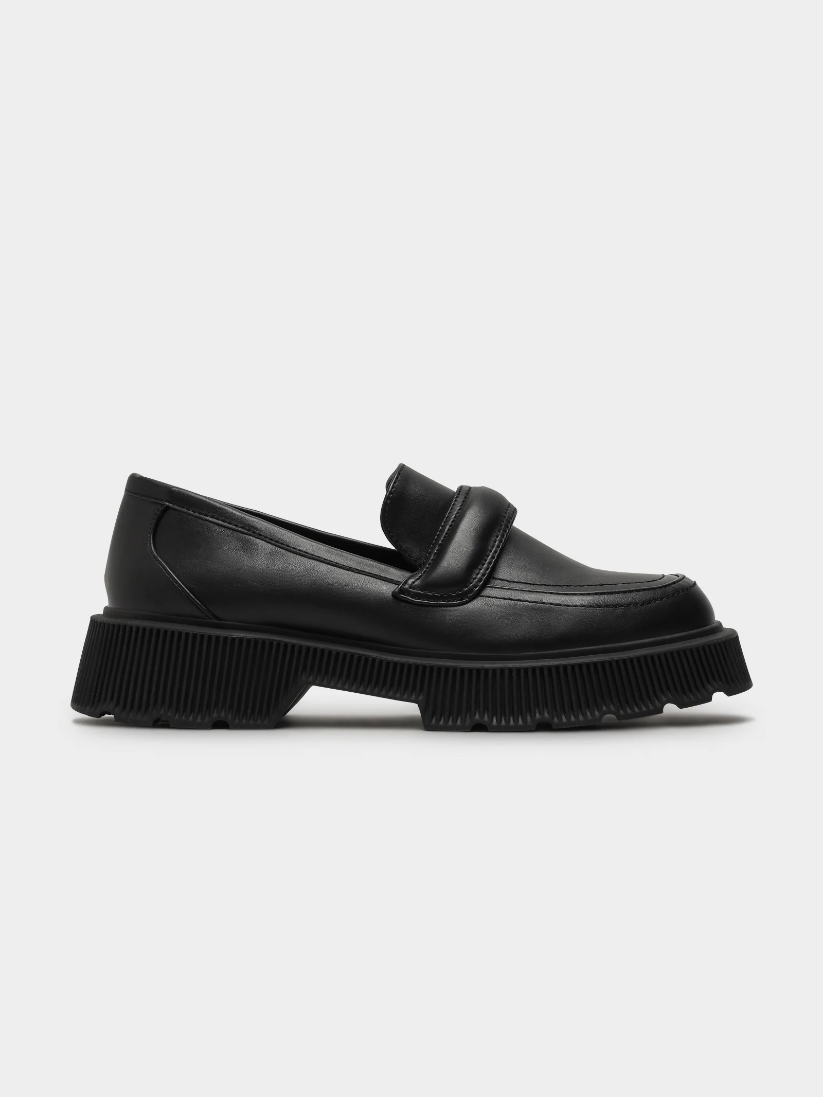Womens Risky Loafer