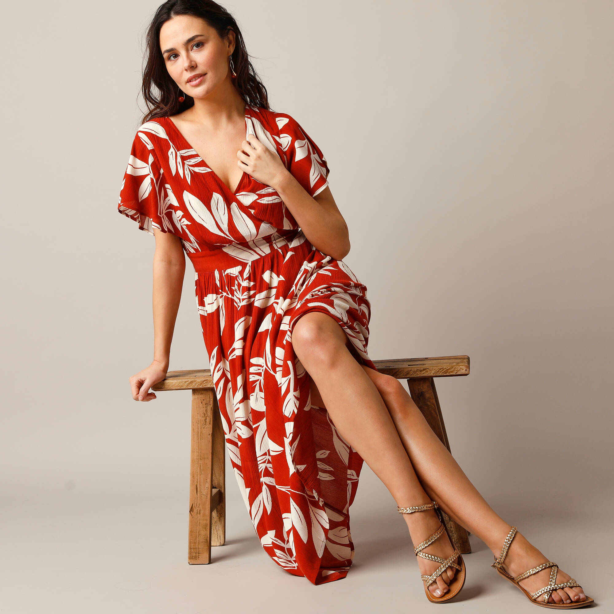 Robe effet cache-coeur, crépon imprimé XXL
