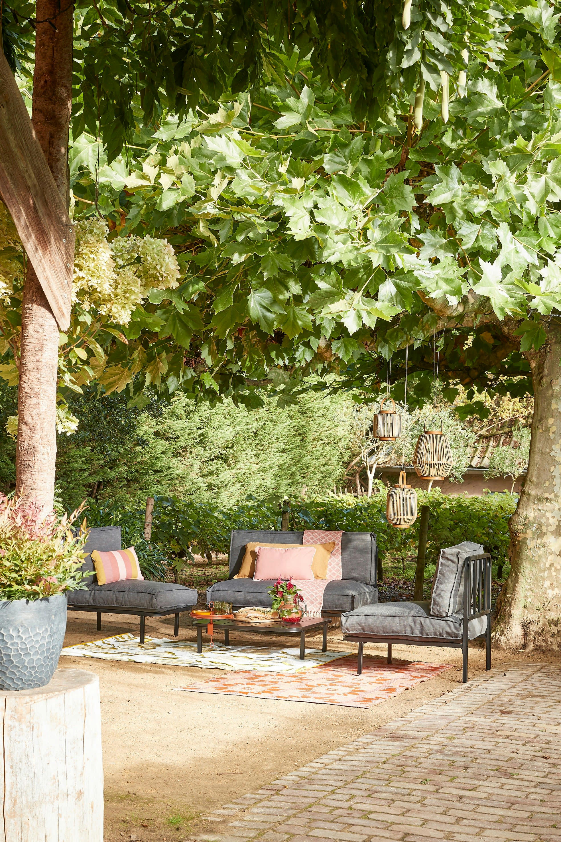 CELO - Table métal noir H23