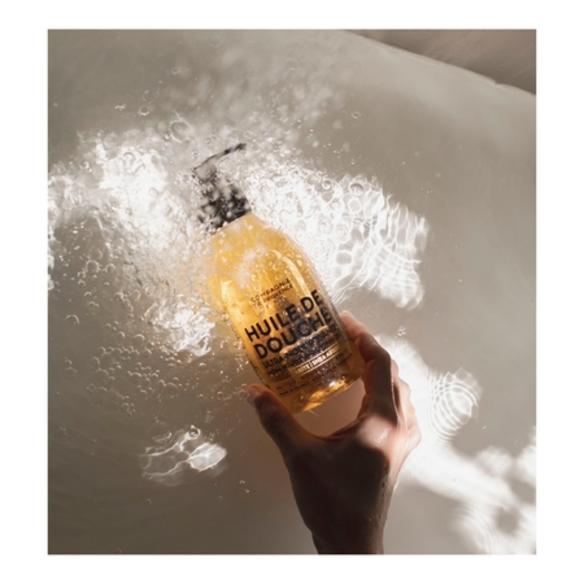KARITÉHuile de douche ultra-nourrissante