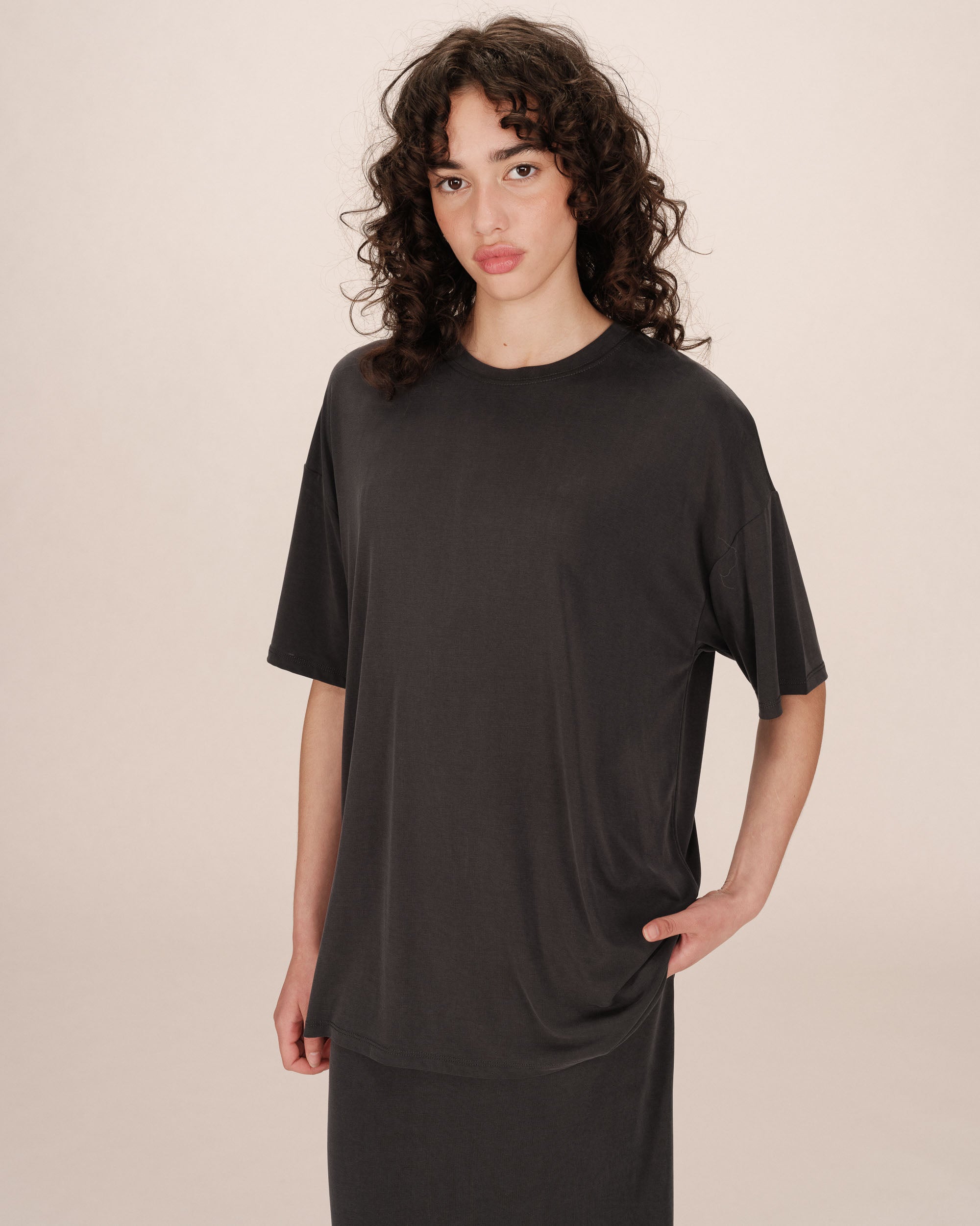 T-shirt en modal carbone Santo