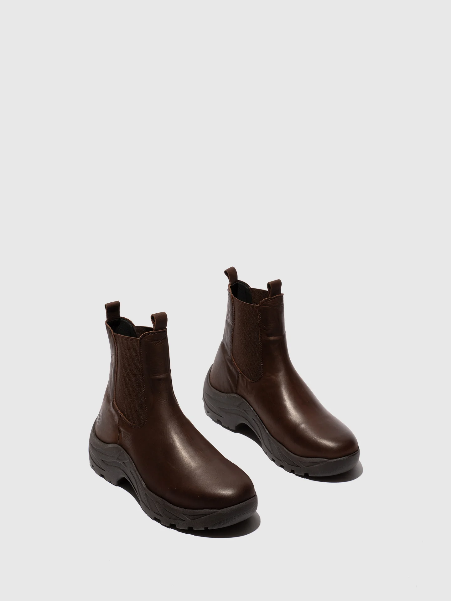 Botins Chelsea em Castanho Escuro