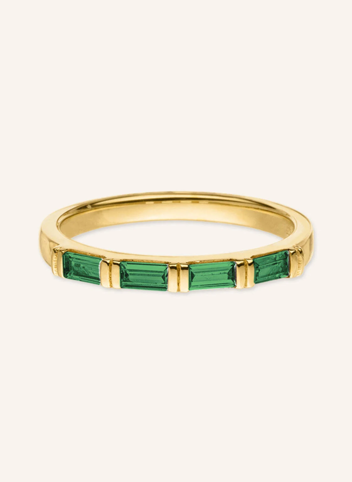 VEYNOU Ring ZOE Smaragd aus 14 Karat Gelbgold und 0,40ct. Smaragden