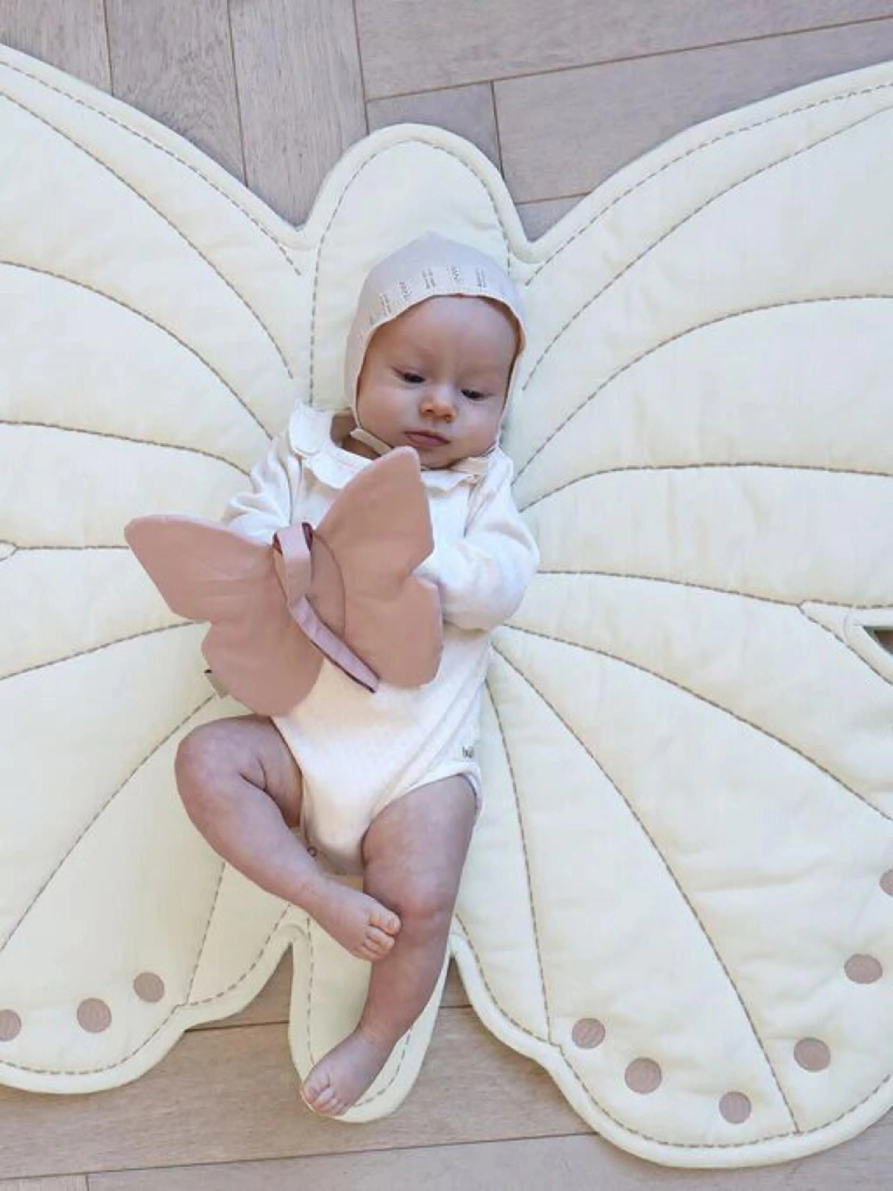 Wattierte Spieldecke Butterfly aus Bio-Baumwolle