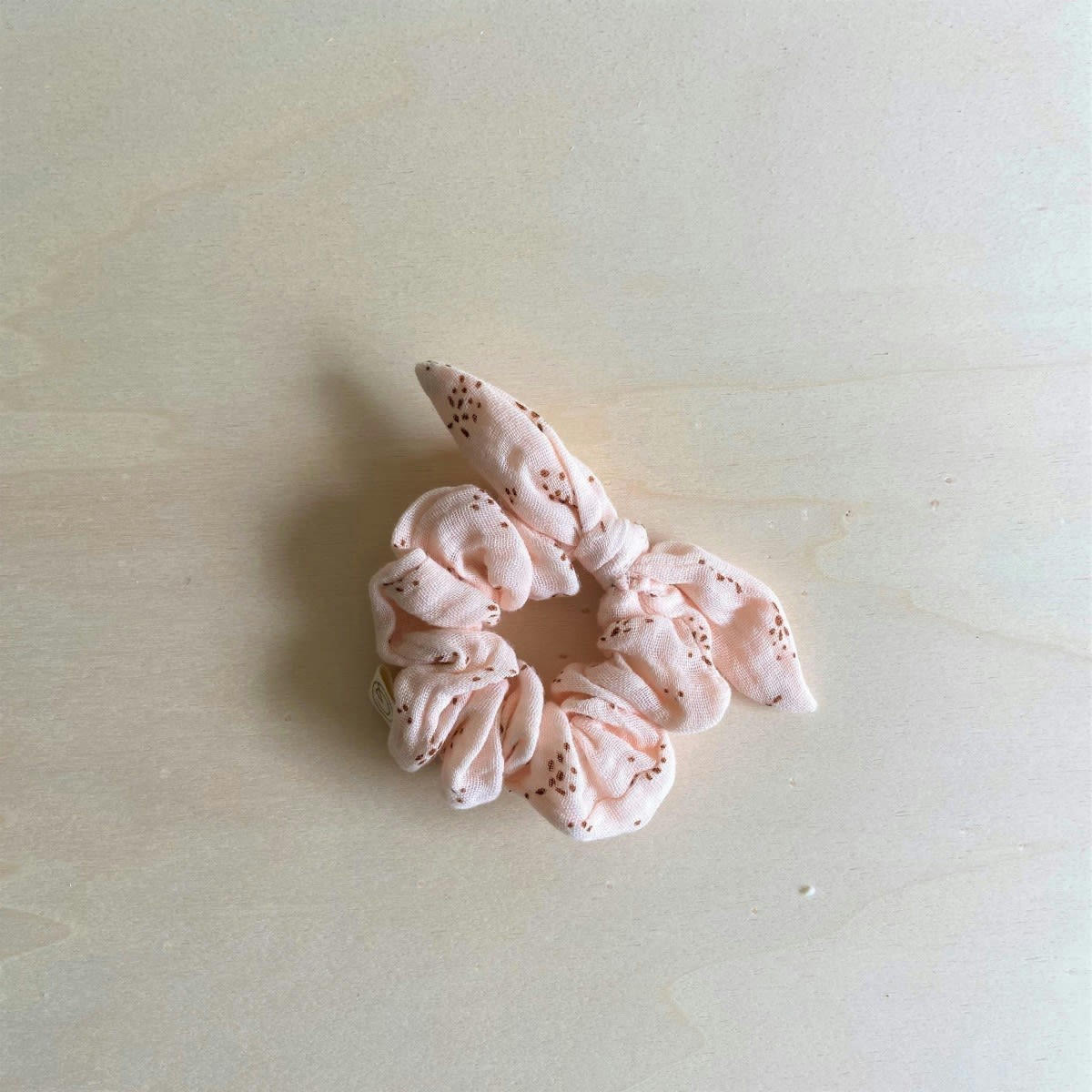 GREEN & KIDS - Chouchou en gaze de coton bio à motifs rose clair