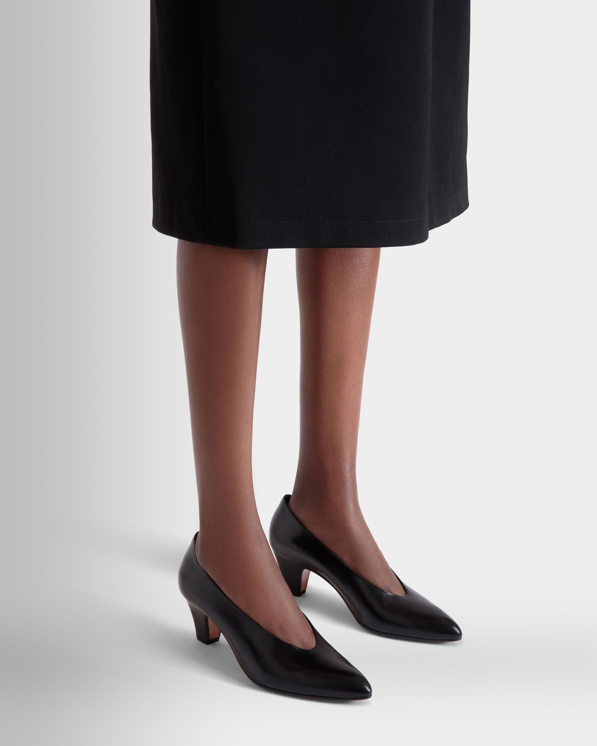 Pumps Alva Aus Leder In Schwarz