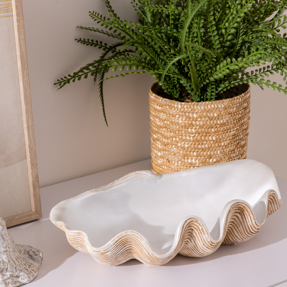 Bowl "Oceane" Resin, Warm White, L.36 cm