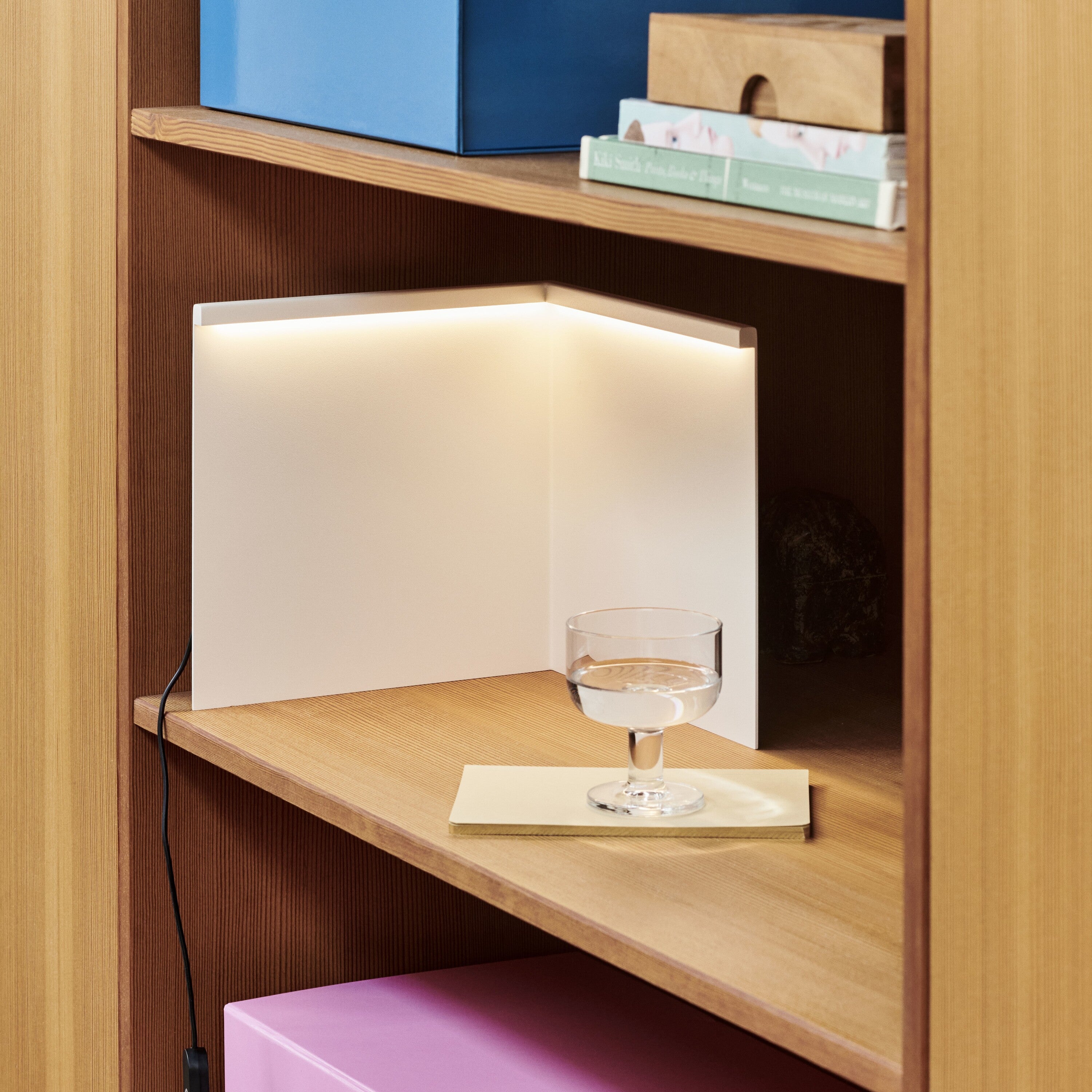 HAY LBM Corner Tafellamp - Cream White