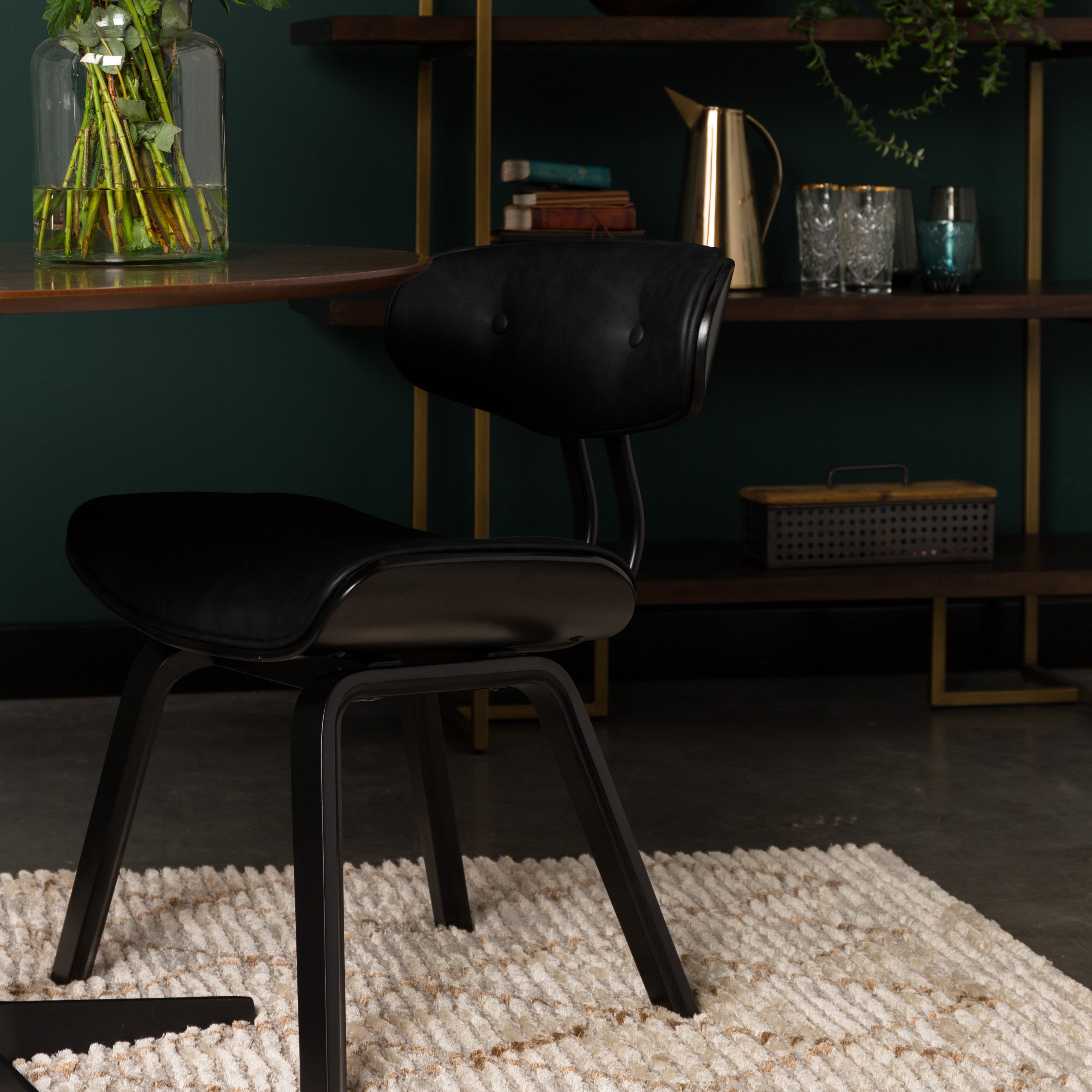 Dutchbone Blackwood Stoel - Zwart Onderstel - Zwart Kunstleer