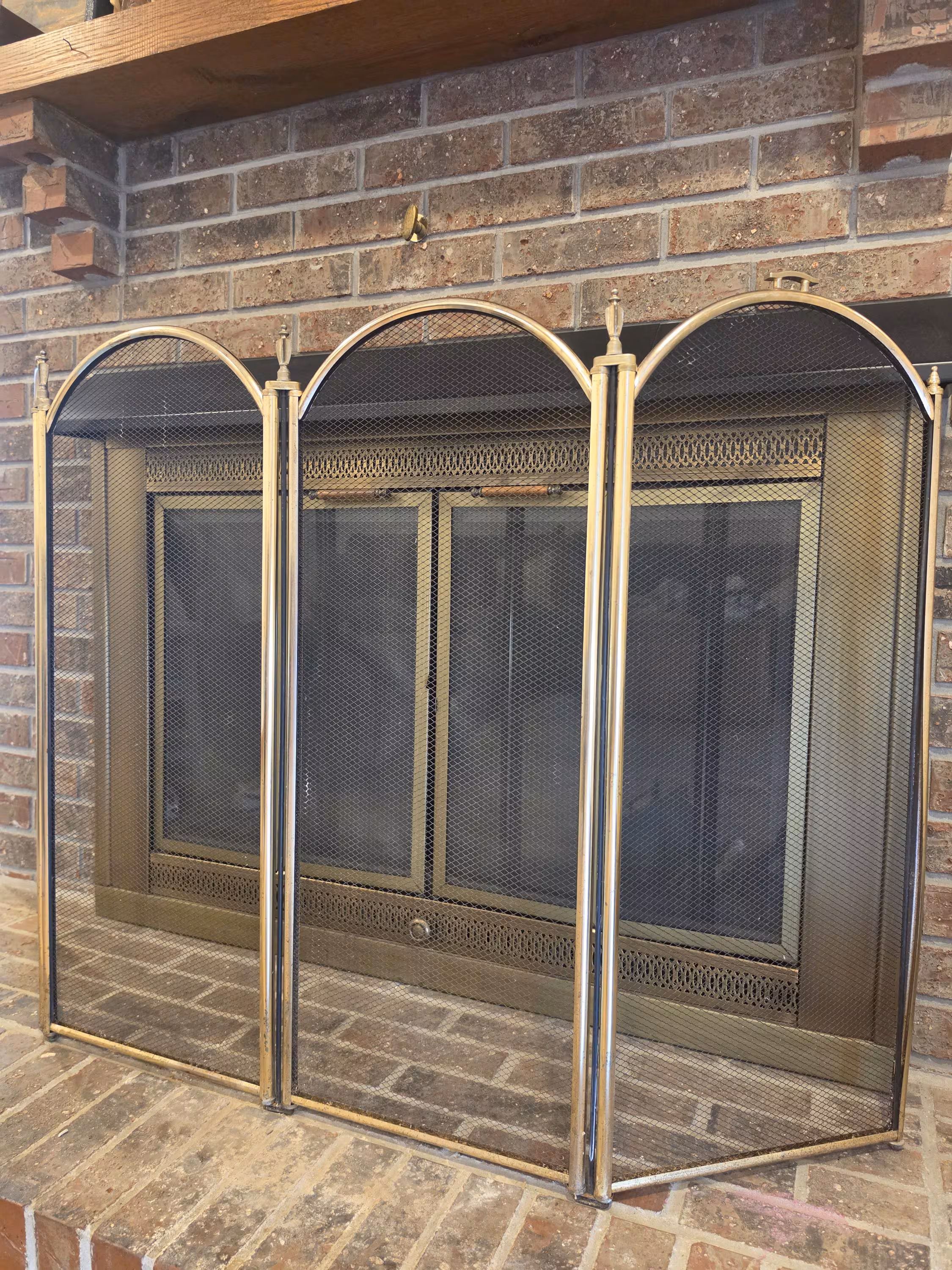 Vintage Brass Fireplace Screen 4 Panel Folding Mesh Fire Guard | Arched Hollywood Regency Hearth Screen | Mid Century Fireplace Decor