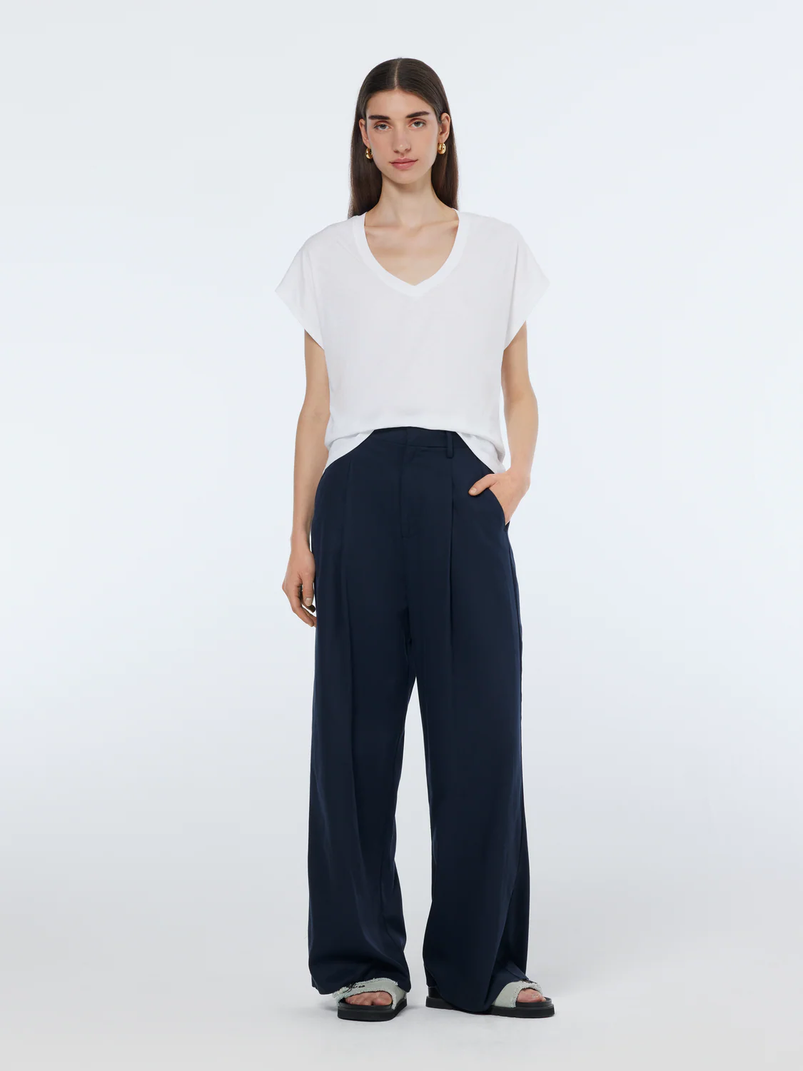 Essentials — Slub V-Neck T-Shirt