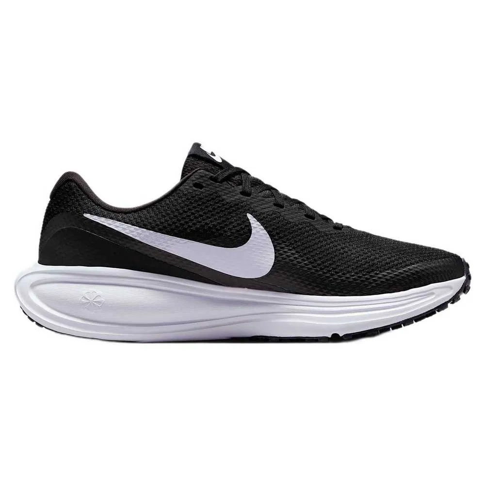 Nike Revolution 8 running shoes