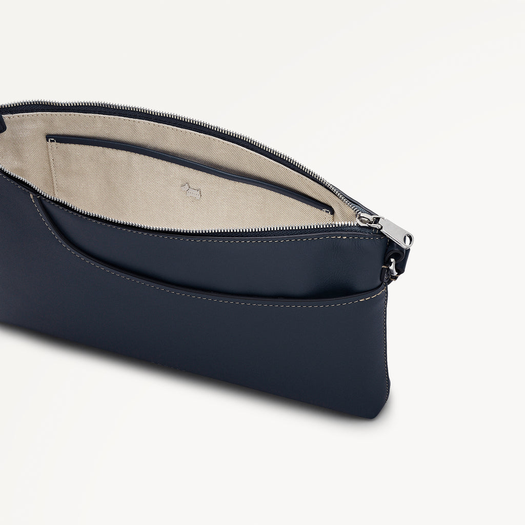 Pockets - Medium Ziptop EW Cross Body
