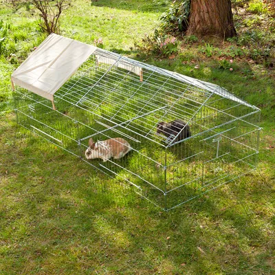 Kerbl Luxus Metal Run with pitched roof