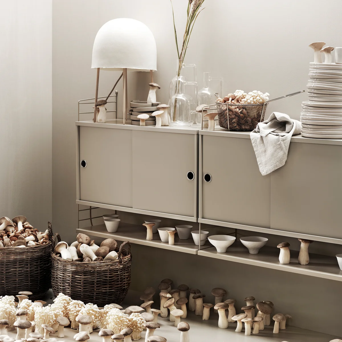 String - Wandschrank