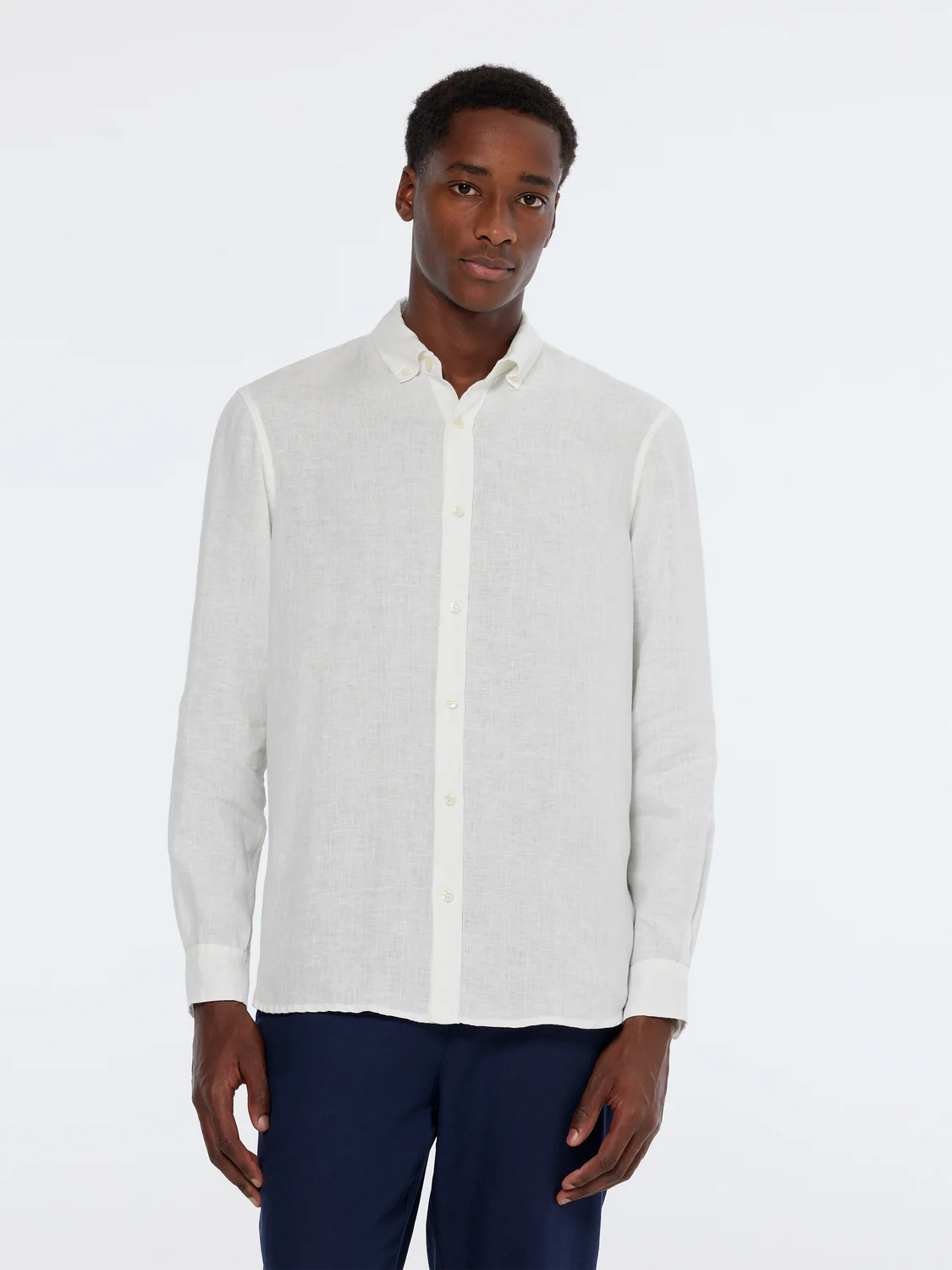 Essentials — Linen Long Sleeve Button-Down Shirt