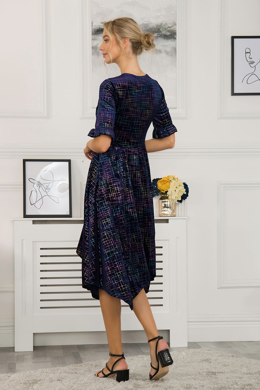 Jolie Moi Print Hanky Velvet Midi Dress