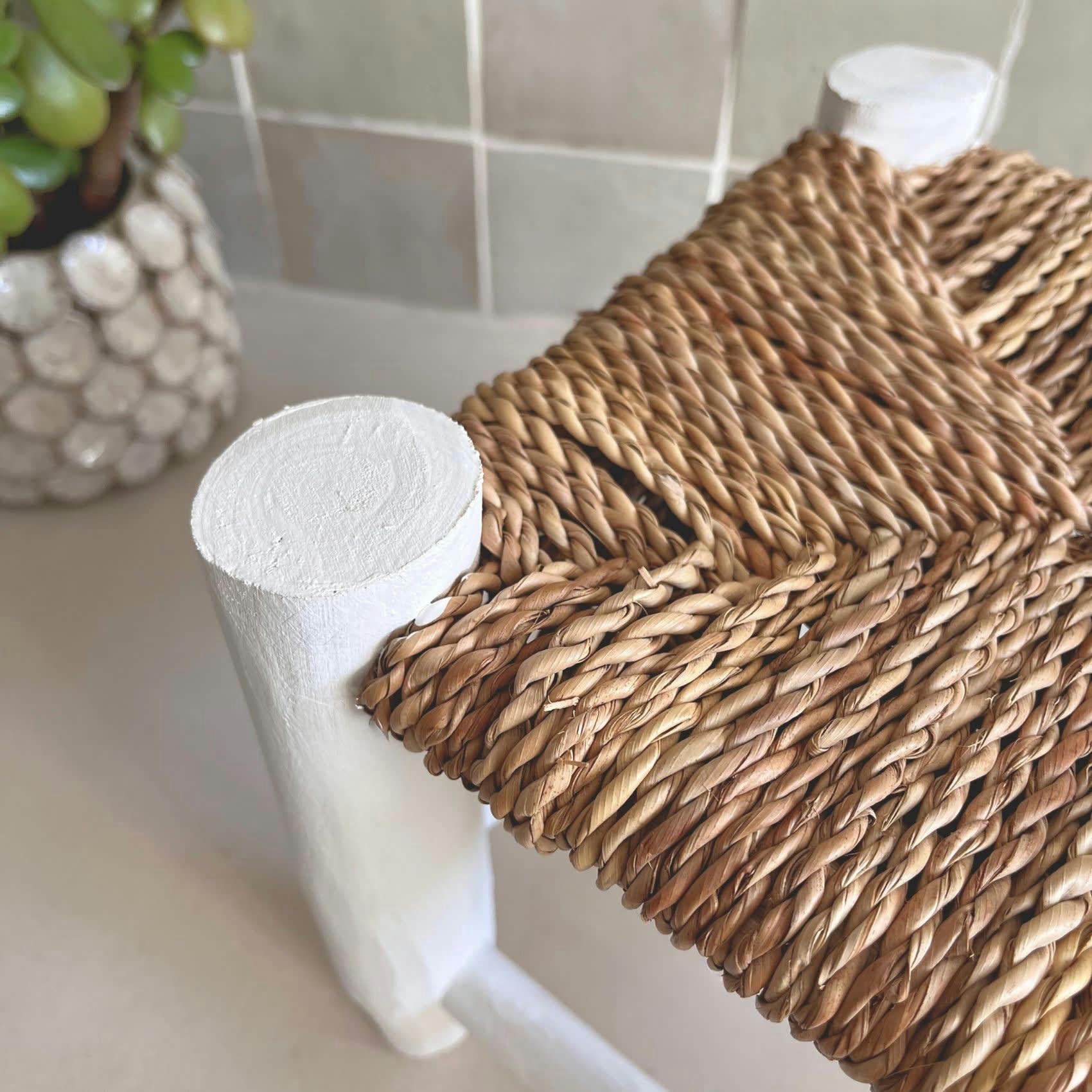 - Tabouret marocain blanc en bois blanc 20x20x20 cm