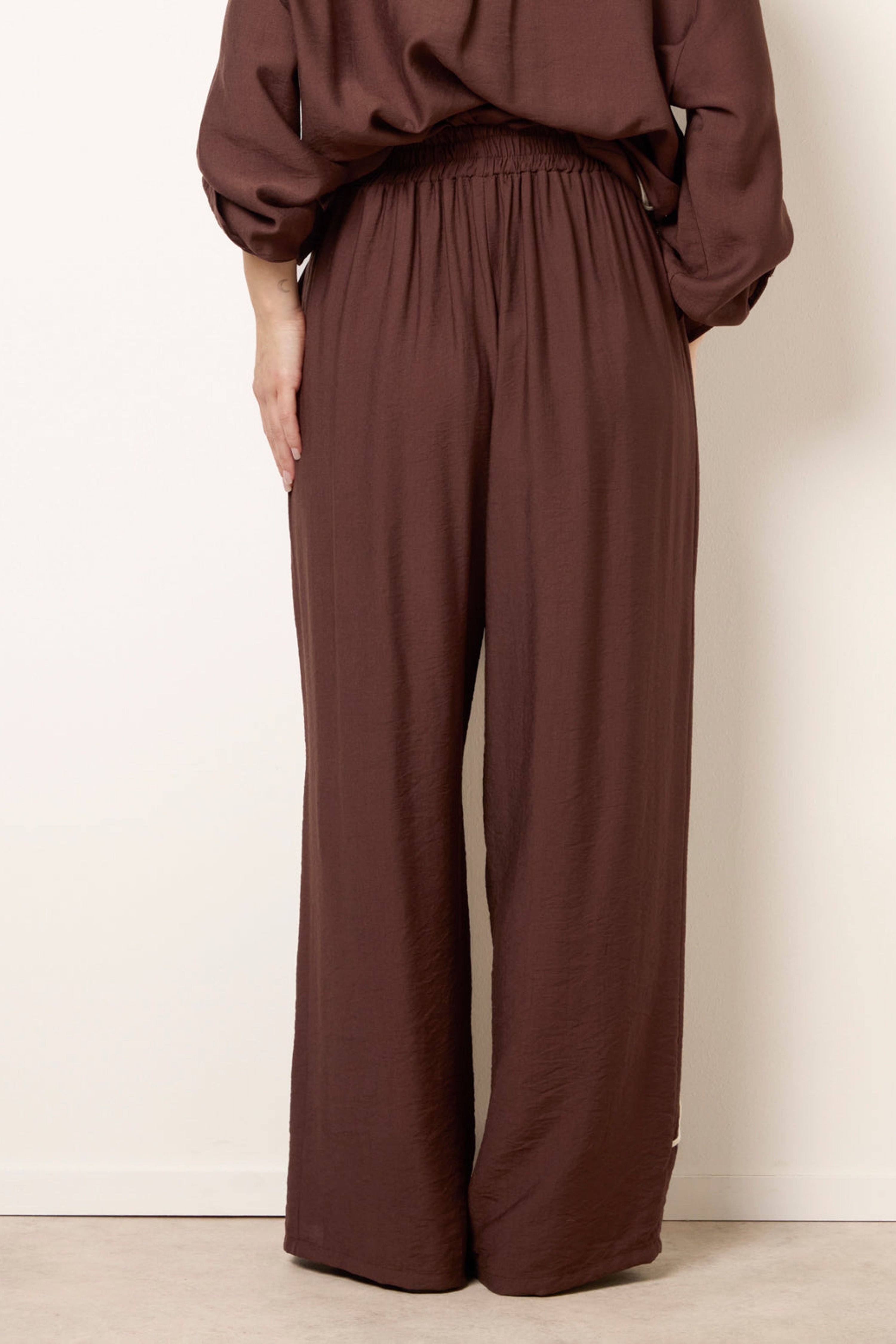 Blue Vanilla Brown Floral Embroidery Trousers
