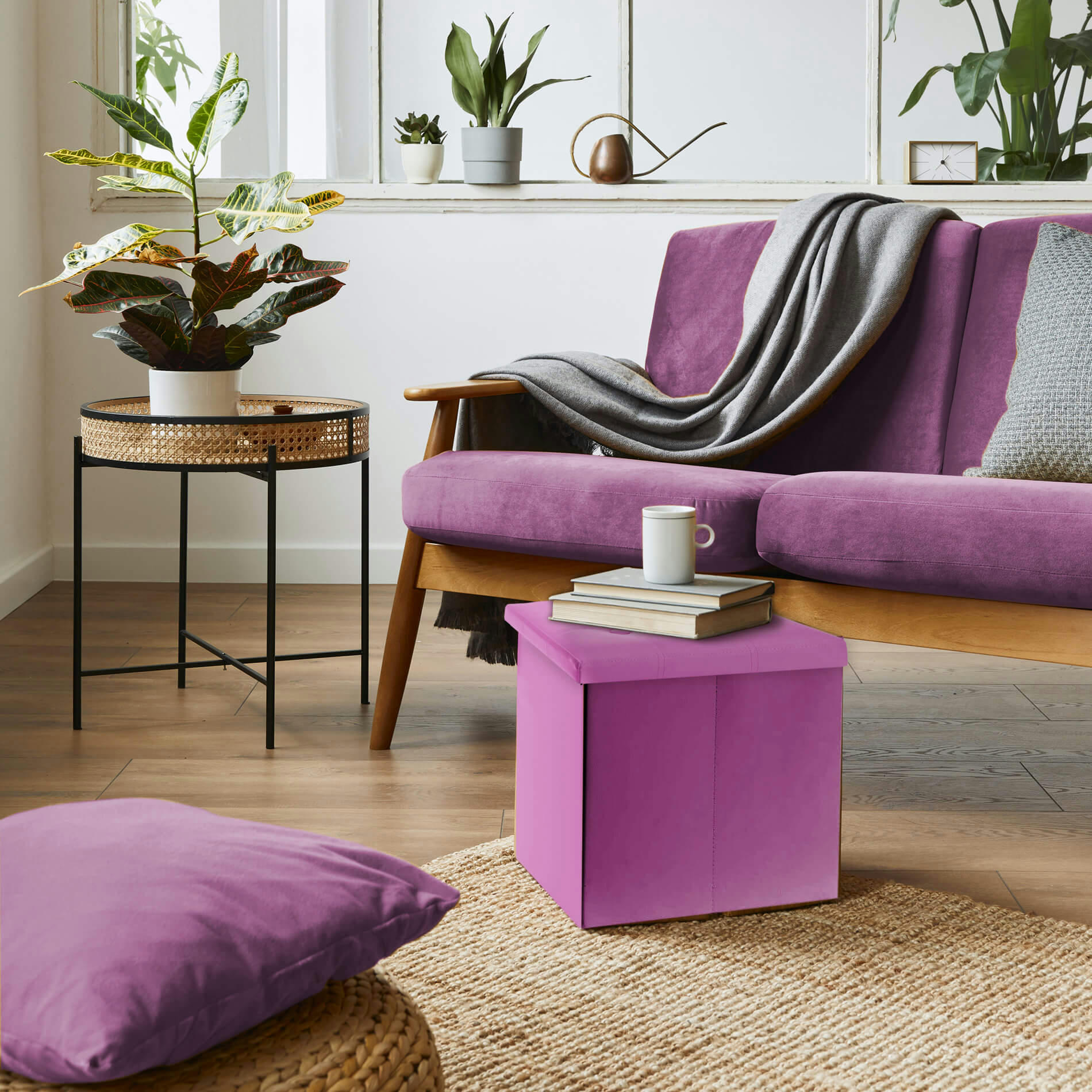 COLORFUL LIFE - Repose-pieds coffre de rangement 30x30x30 en similicuir violet