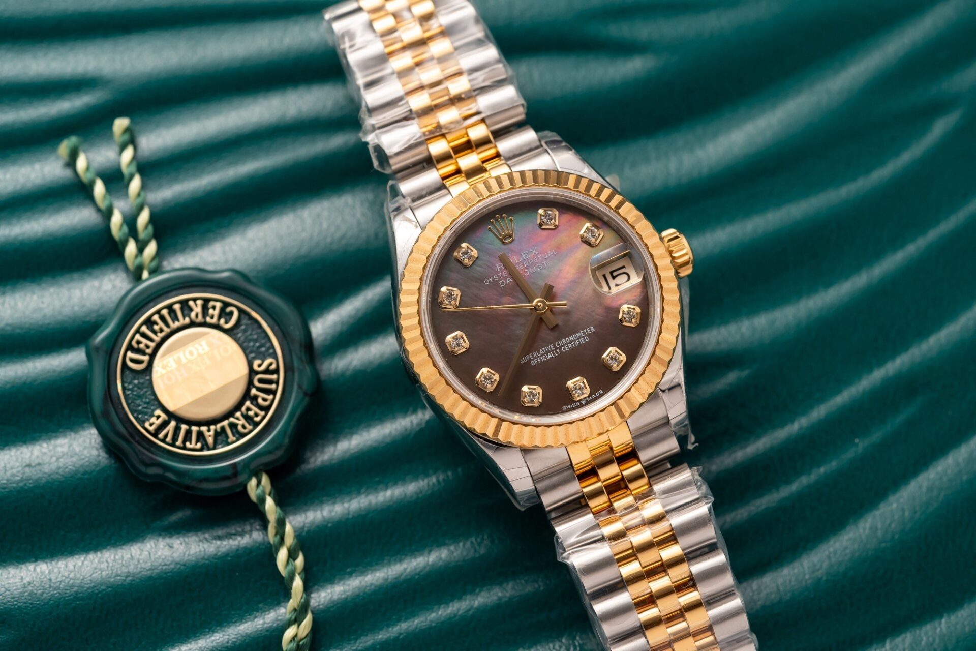 Rolex Datejust 278273 SS/YG Plated Dark MOP Dial CZ Diamonds 31mm Jub AAA Replica