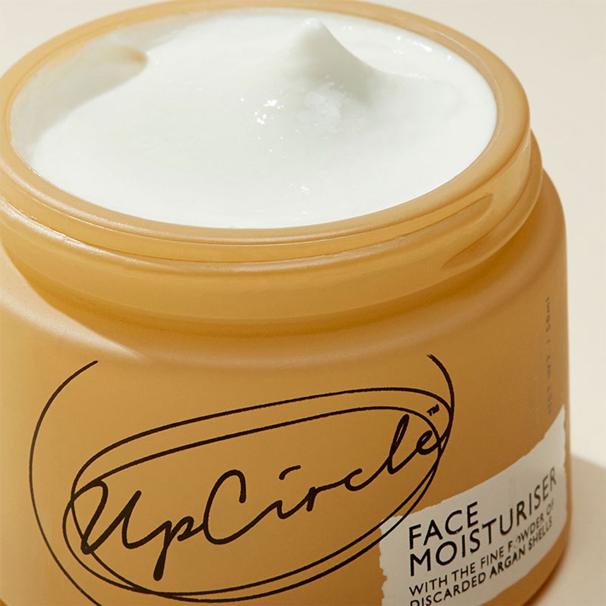 UpCircle With Argan Powder Moisturiser