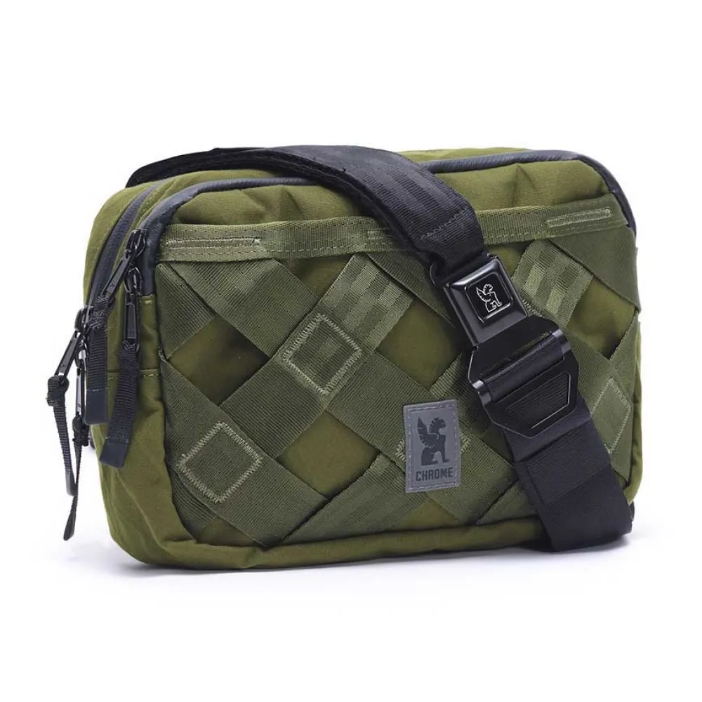 Chrome Barrage 5l sling crossbody