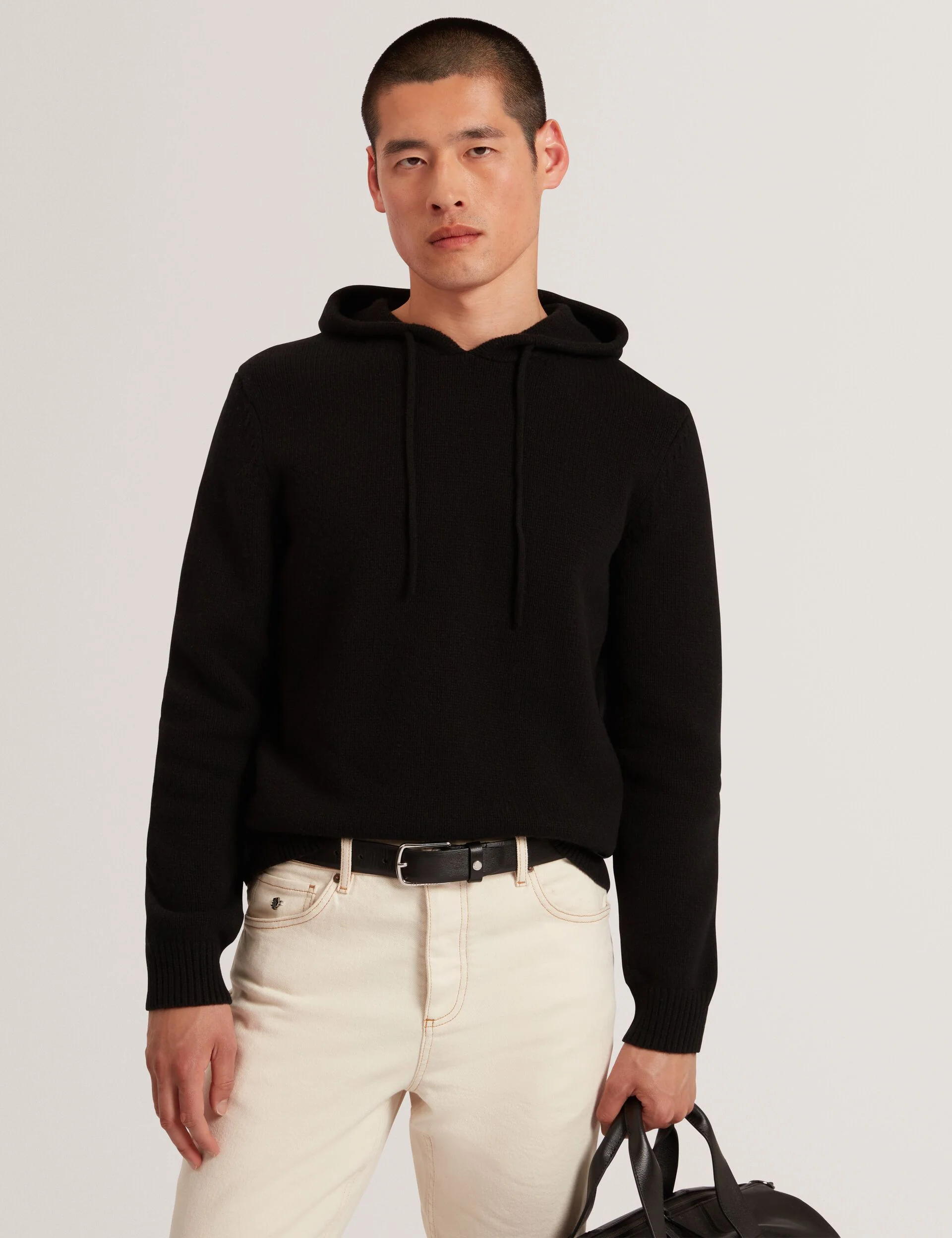 KINS | BLACK
