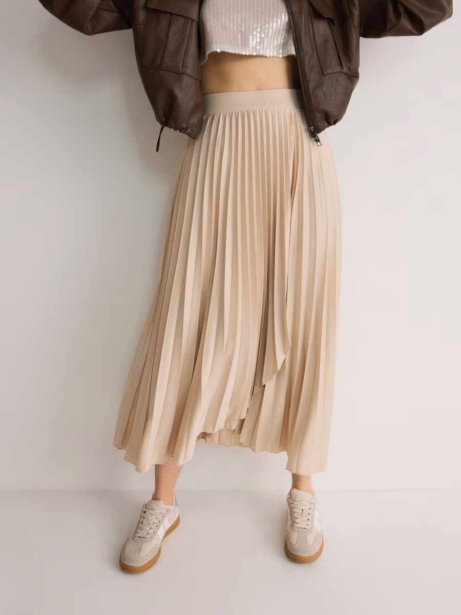 Pleated Midi Skirt