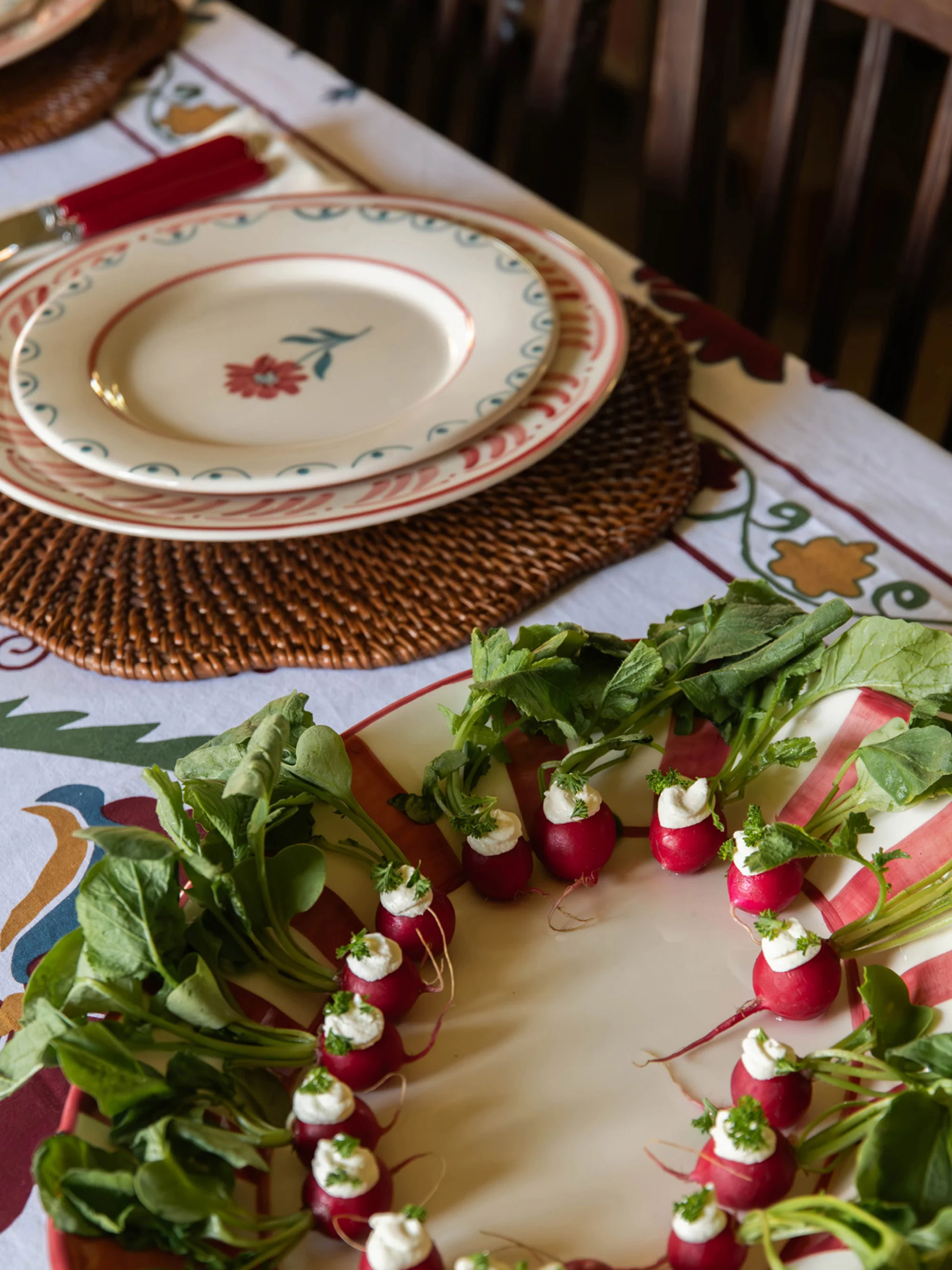 Handgefertigtes Rattan-Tischset Scallop
