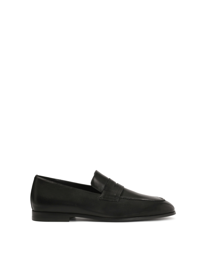 Black classic leather loafers