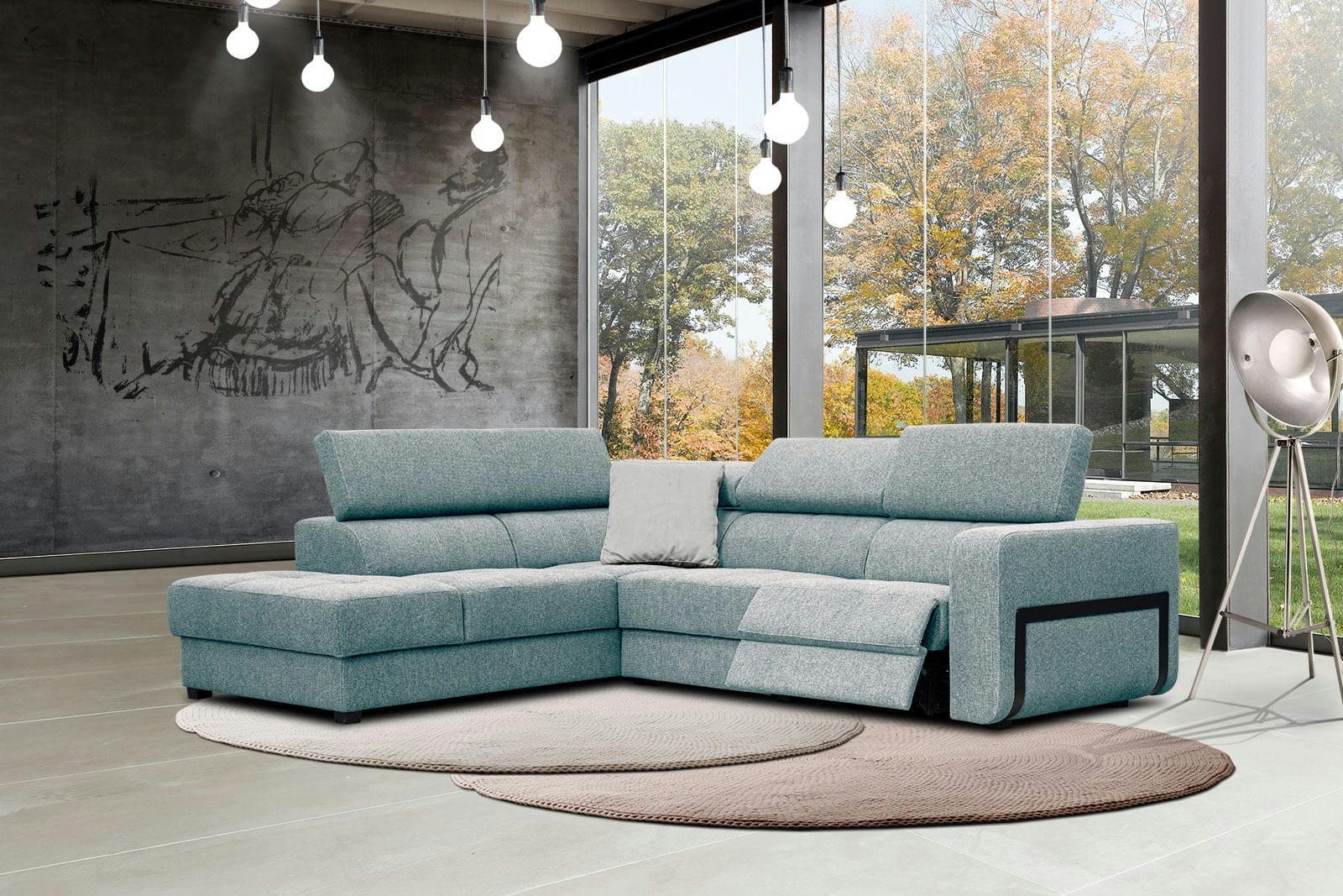 BERGO - Canapé d'angle gauche 5 places avec relax électrique tissu bleu clair