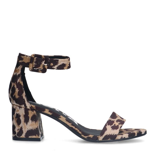 Leopard sandalen met blokhak
