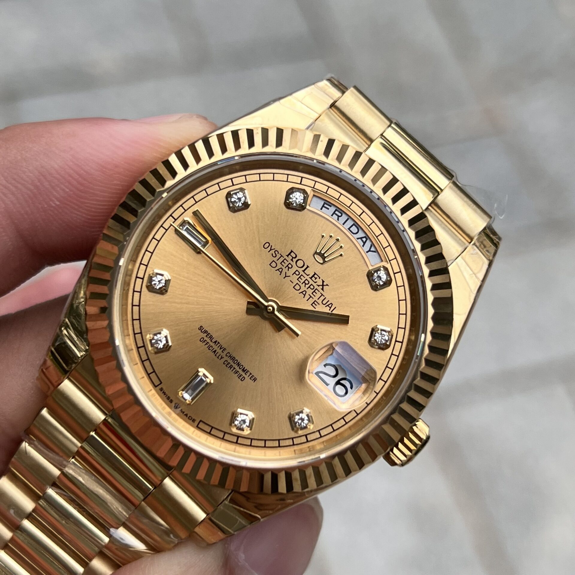 Rolex Day-Date YG Plated Champagne Dial CZ Diamonds 40mm Replica