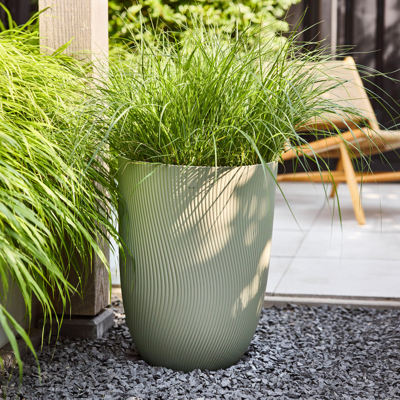 Elho Sereh Hoog - Groen - Ø 39 x H 53 cm - Balkon, Binnen en Buiten -