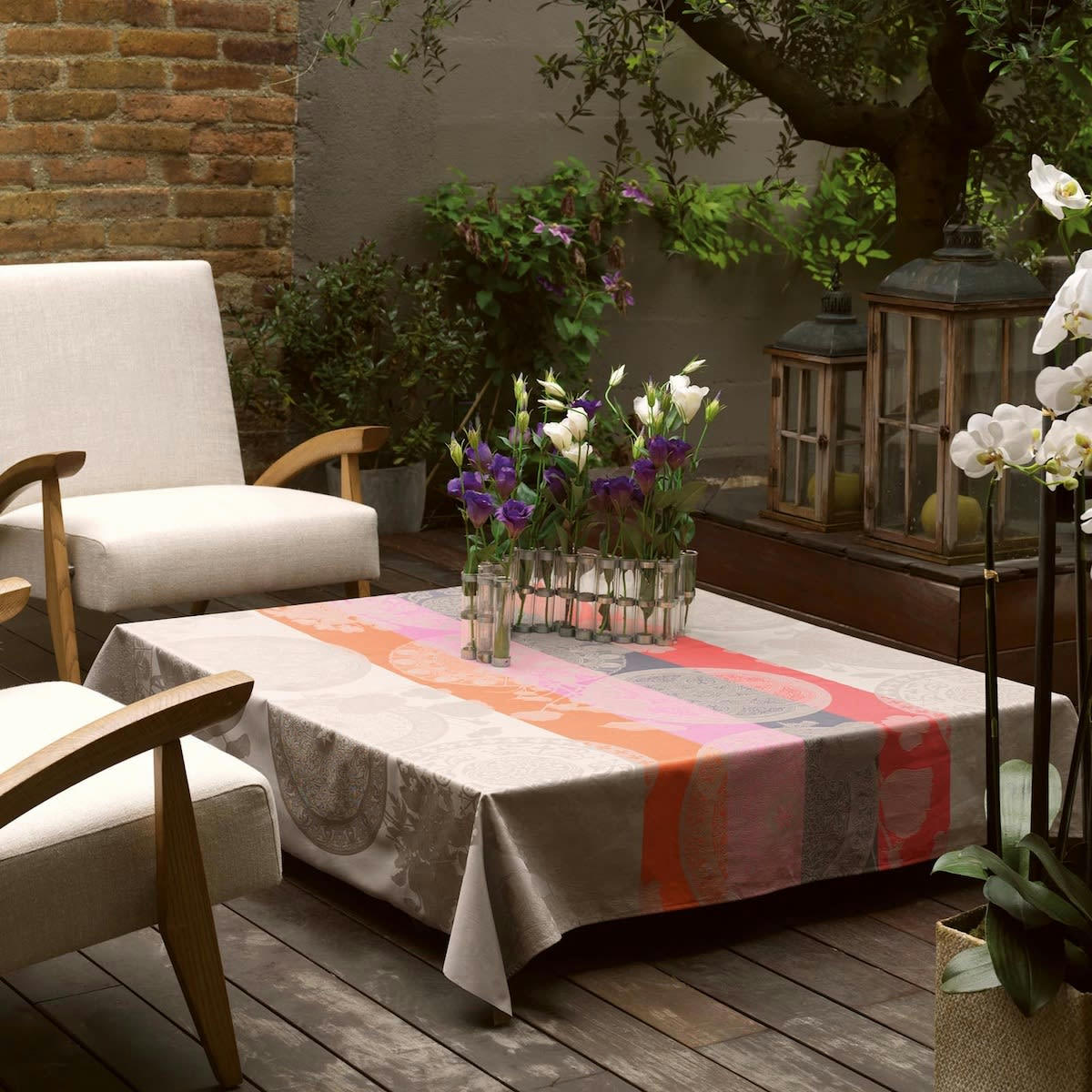 FLEURS GOURMANDES - Nappe en coton lin 175 x 175