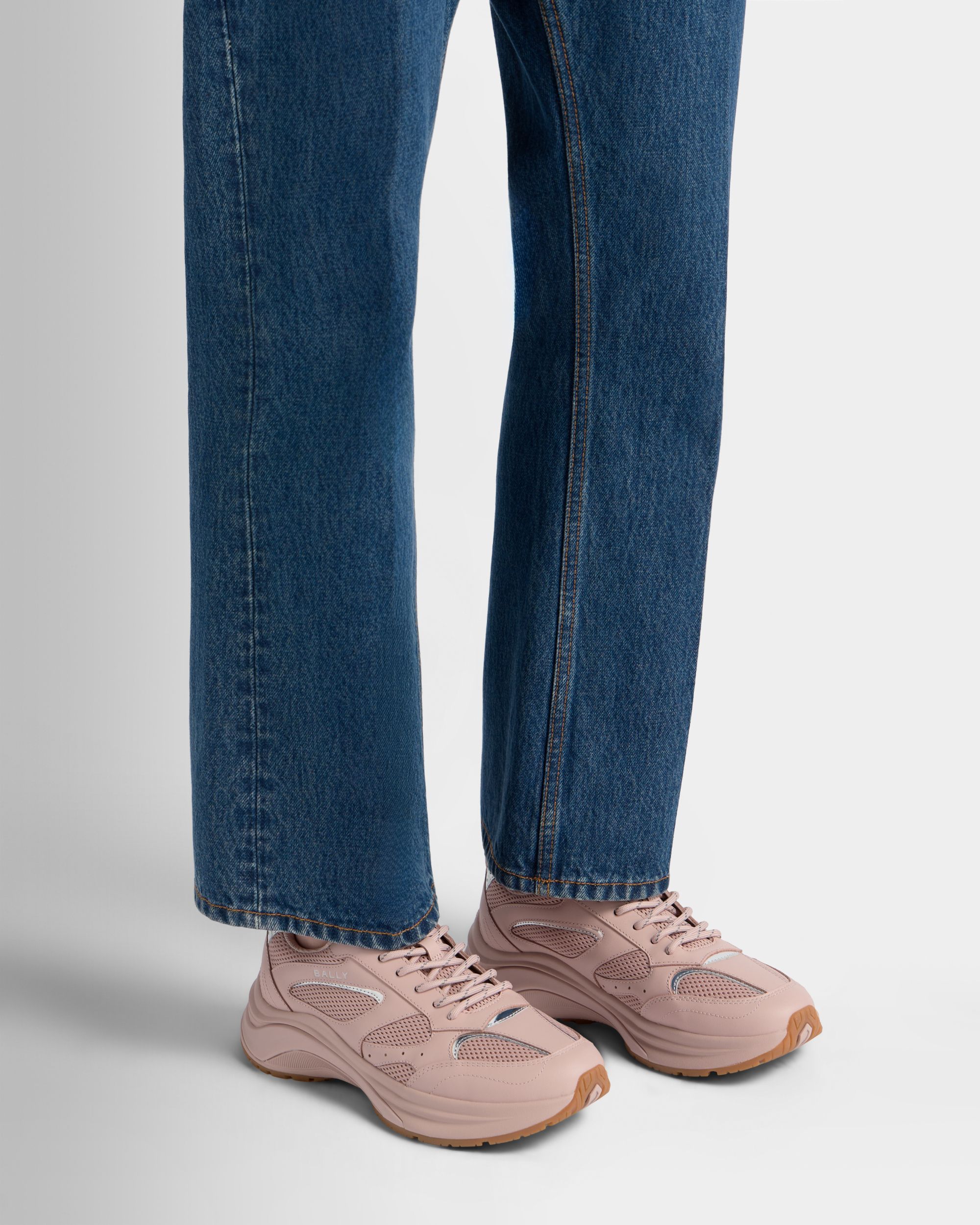 Sneaker Woge aus Stoff in Light Pink