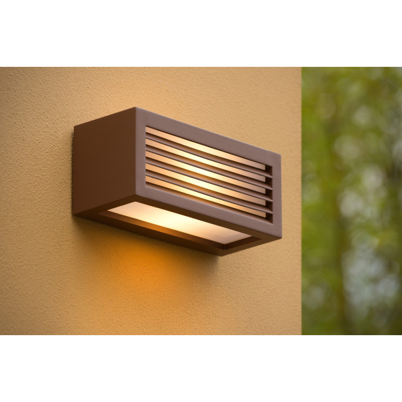 Applique extérieure Dimo rouille E27 18 W LUCIDE