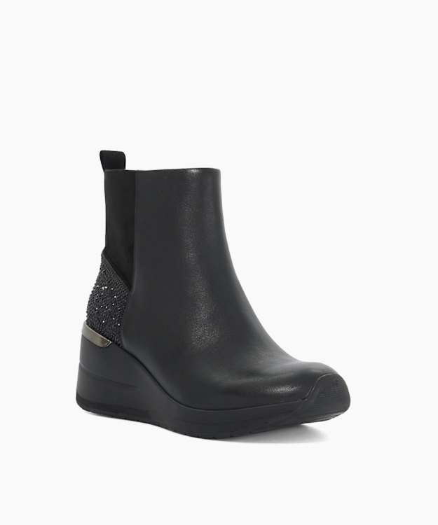 Epitome Black - Leather Wedge-Heel Trainers