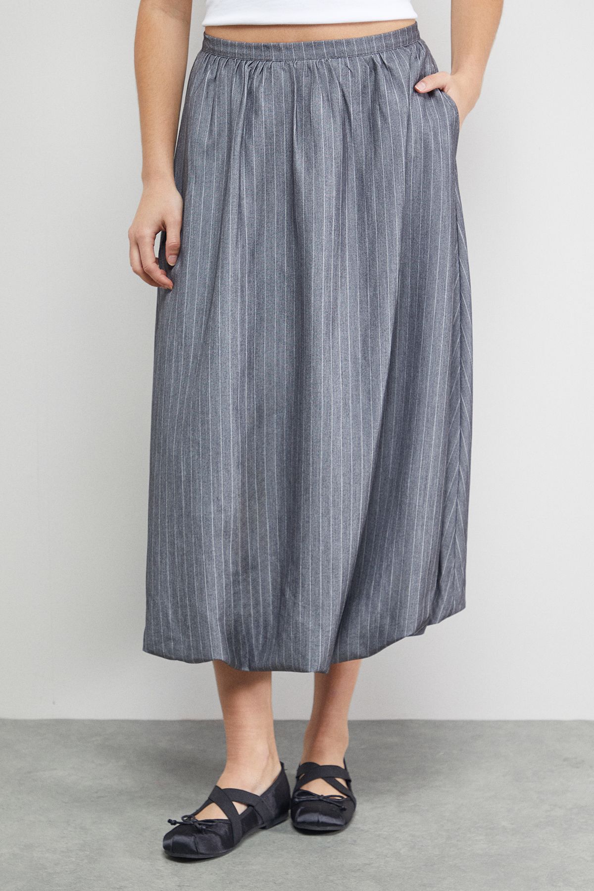 Warehouse Pinstripe Bubble Hem Midi Skirt