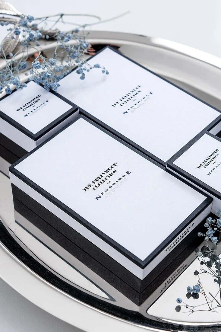 Hollywood Flower Pendant