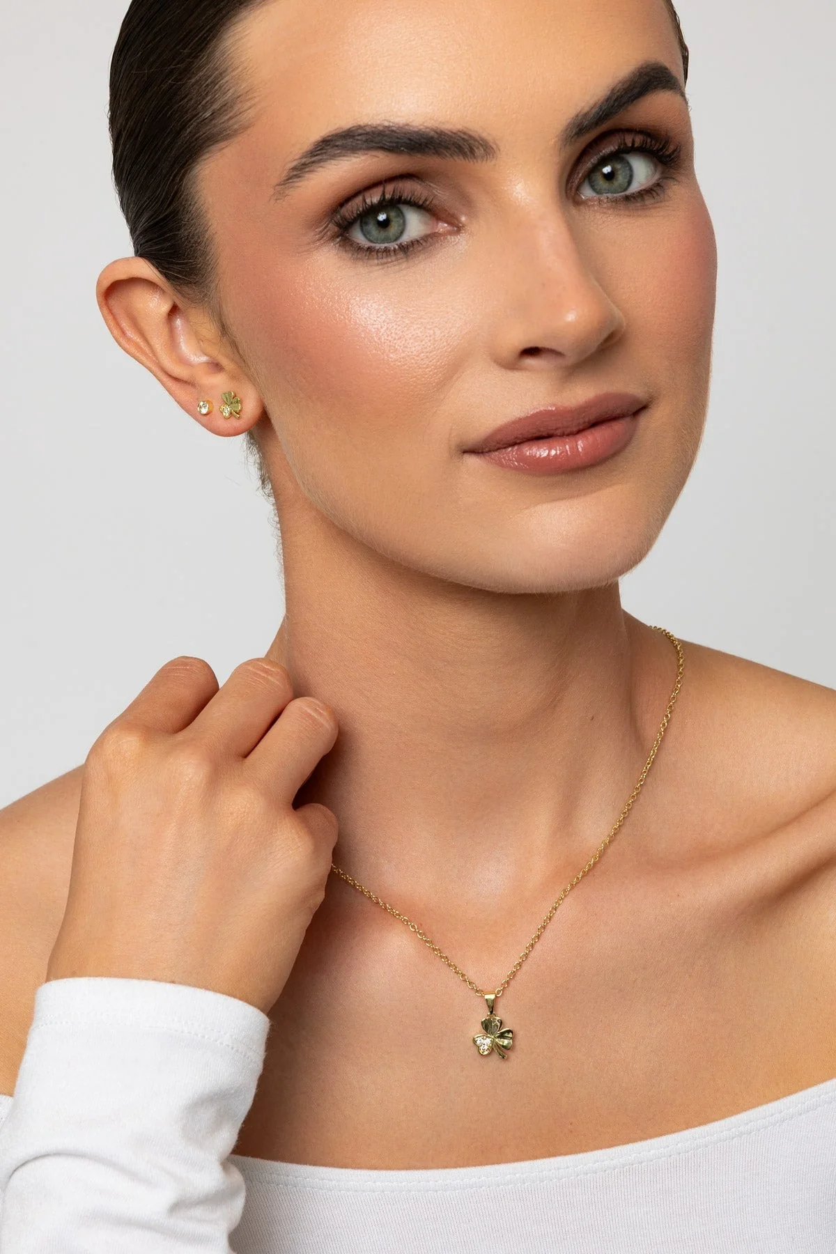 Gold Diamante Shamrock Pendant Necklace