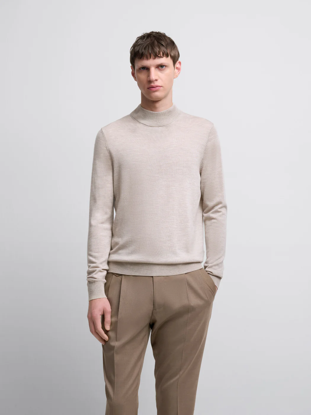 Pull col cheminée en laine Mérinos