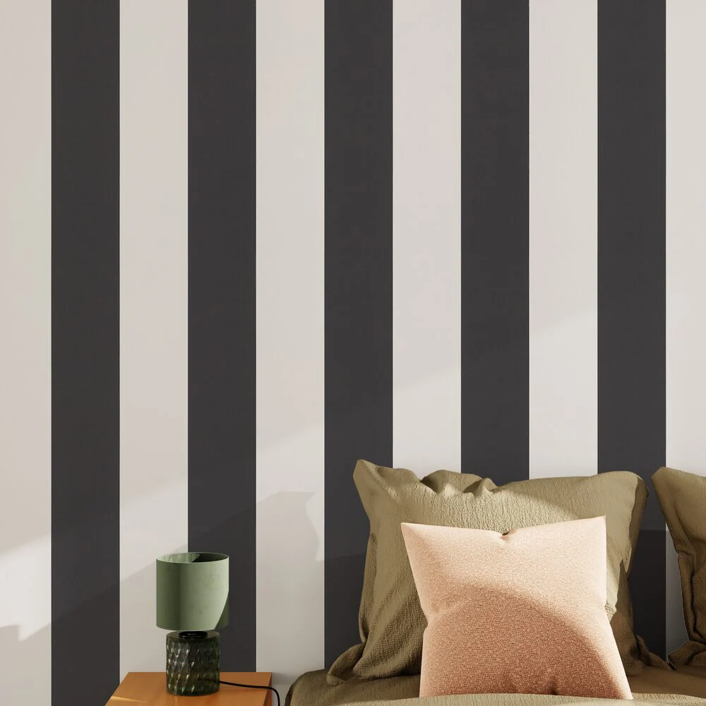 4MURS Papier peint vinyle PODIUM STRIPE noir et blanc
