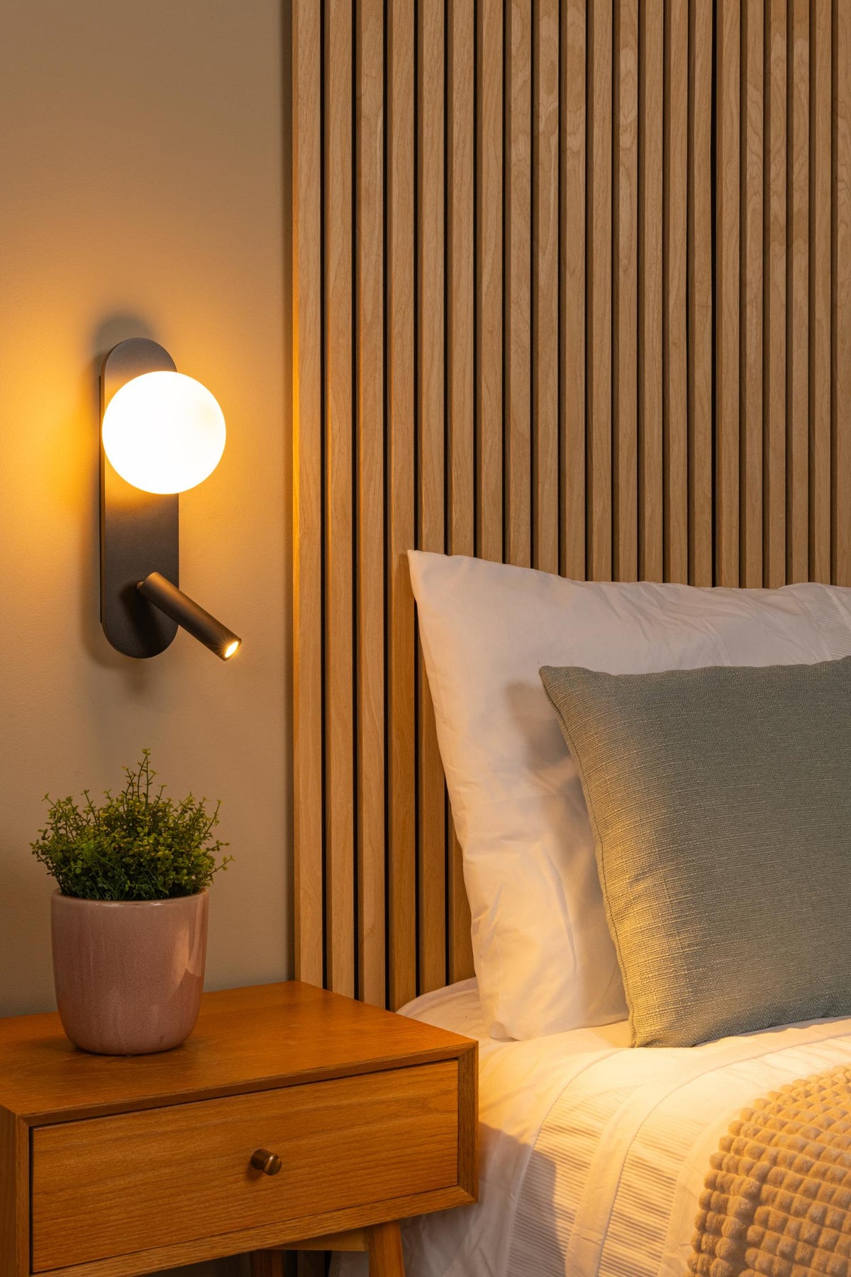 Lucide bedlamp KELLY - Geïntegreerde LED - Zwart