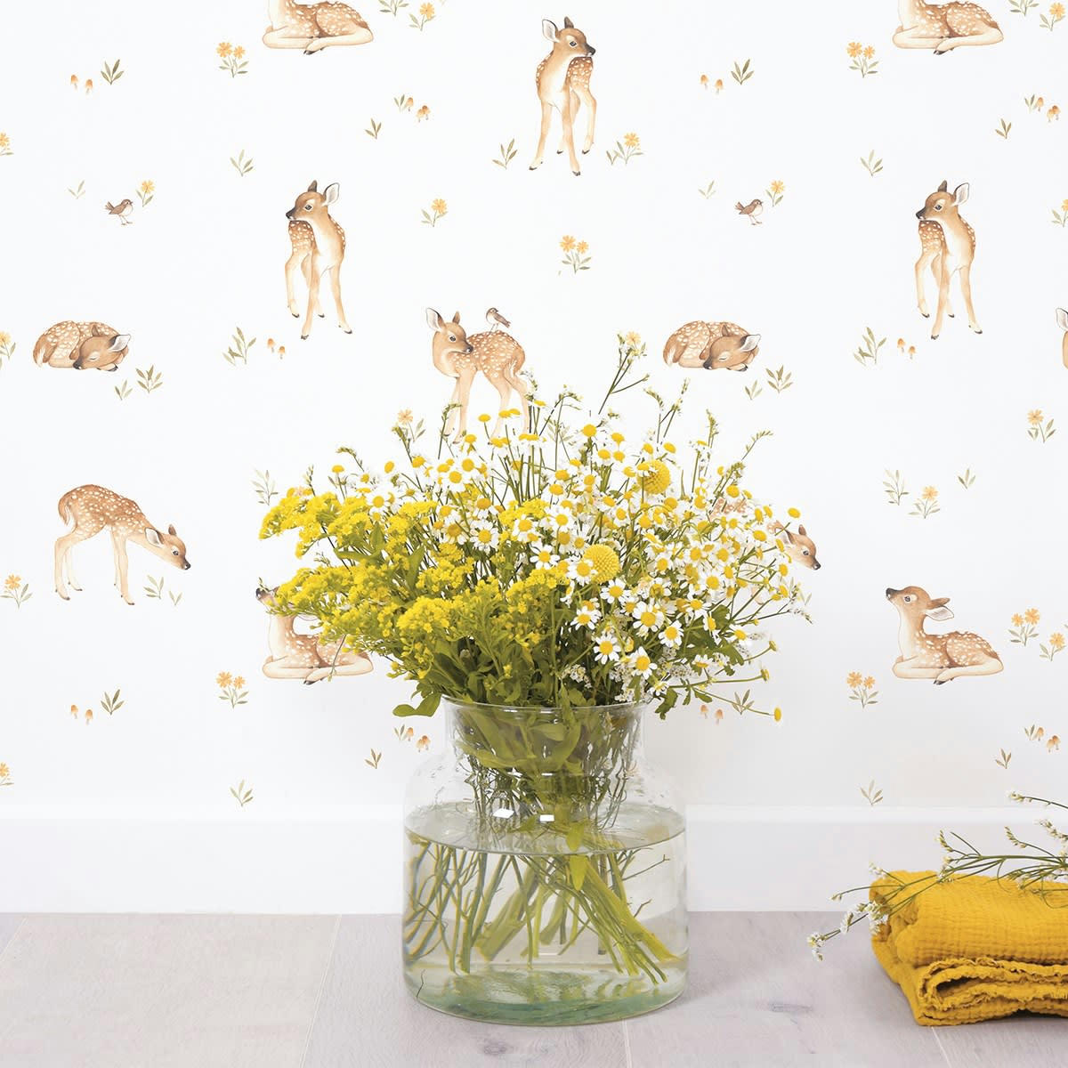 OH DEER - Papier peint vintage faon en Papier Moutarde 50cm x 10m