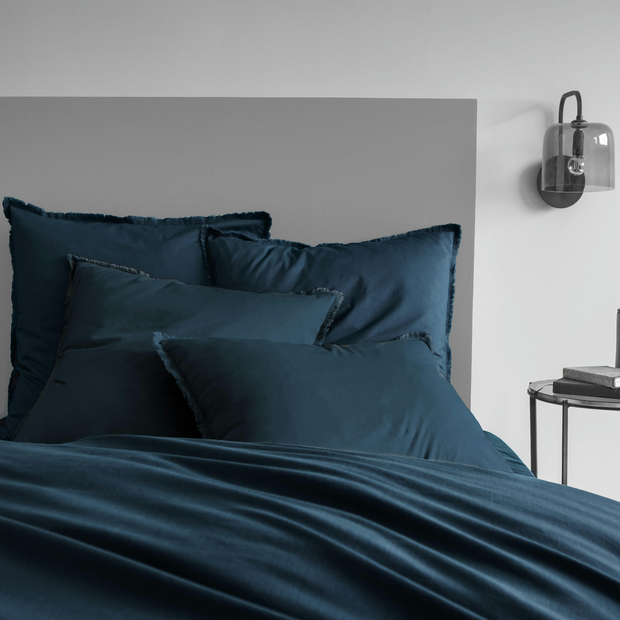COTON LAVÉ - Parure de lit unie en coton lavé Bleu Nuit 260x240+2x65x65cm